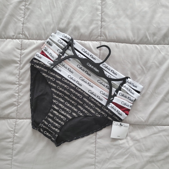 Calvin Klein | Intimates & Sleepwear | Z Calvin Klein 5 Set